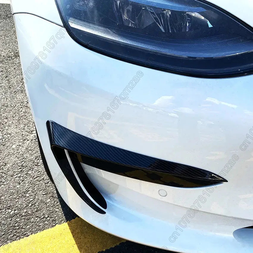 DSI - Tesla Model 3/Y 2017 2018 2019-2023 Glossy Black Carbon Look Car Front Bumper Fog Light Frame Spoiler Decoration/Body Kit
